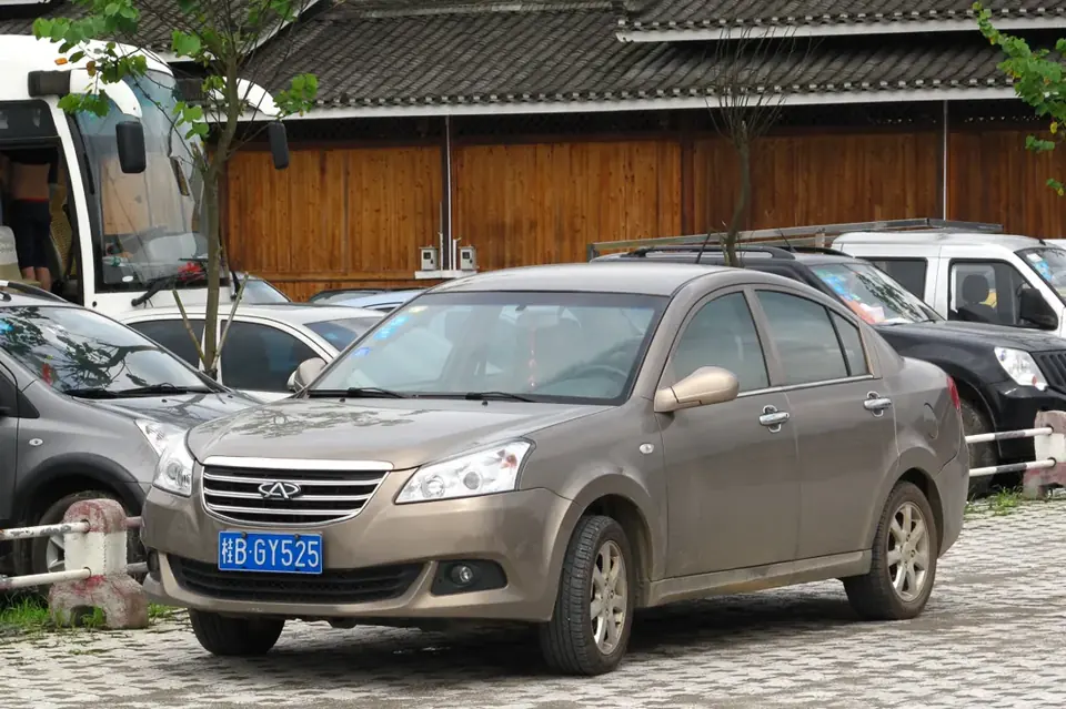 Chery E5