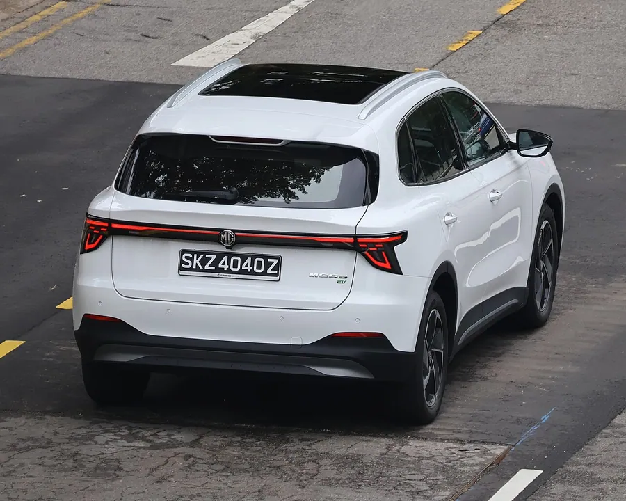 MG S5 EV, rear three-quarter view