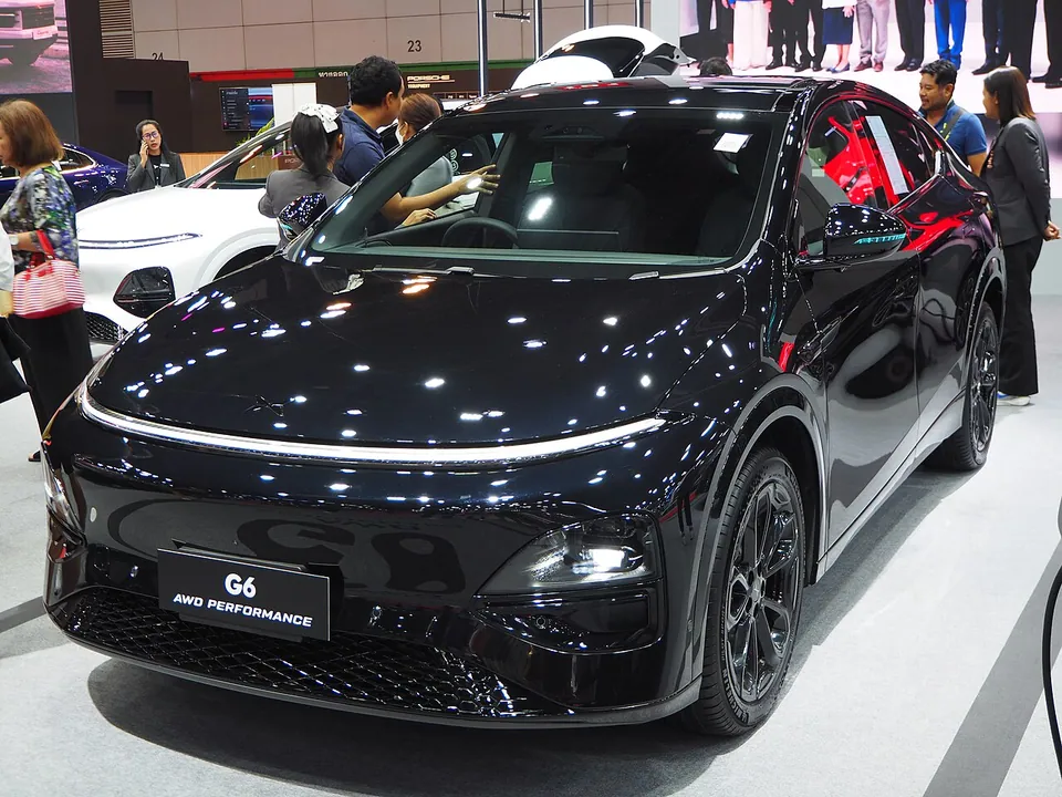 Black XPeng G6 AWD Performance, front three-quarter view
